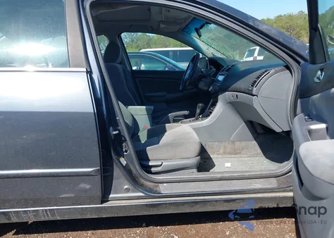 2004 Honda Accord Sdn Ex z USA, uszkodzony, nr VIN 1HGCM56664A043429